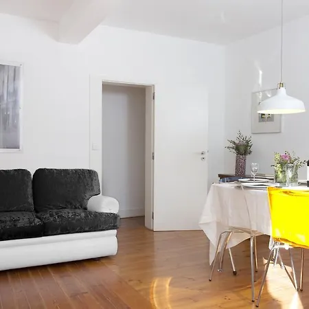 Apartment Principe Real And More Lisbon